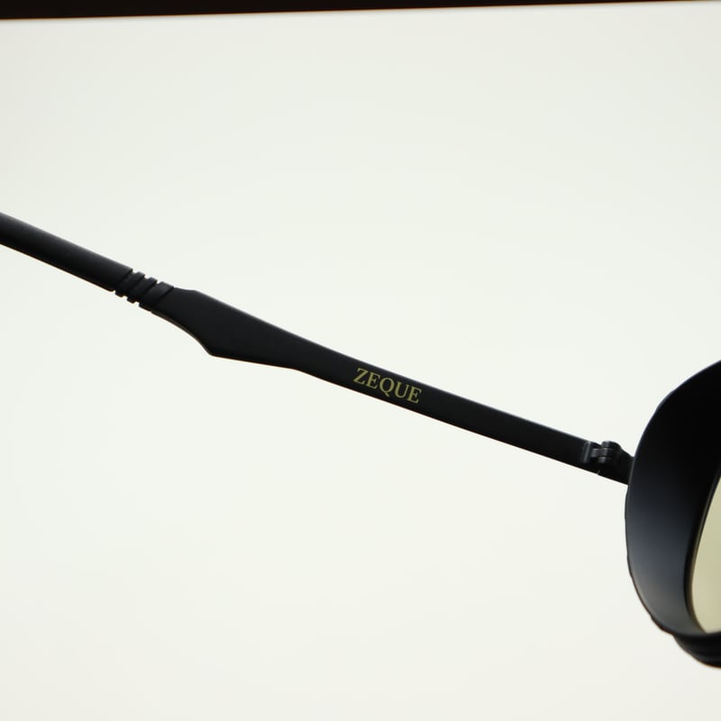 Zeque by ZEAL OPTICS (ゼクーバイジールオプティクス) Gibson Zeque by ZEAL OPTICS (ゼクーバイジールオプティクス) Gibson
