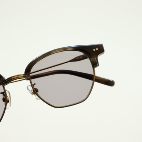NEW. ニュー / WILLEM ウィレム c-2 khaki brown