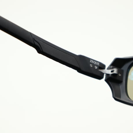 Zeque by ZEAL OPTICS (ゼクーバイジールオプティクス) DD (ディーディー) / MATTE BLACK / TRUEVIEW SPORTS / F2160