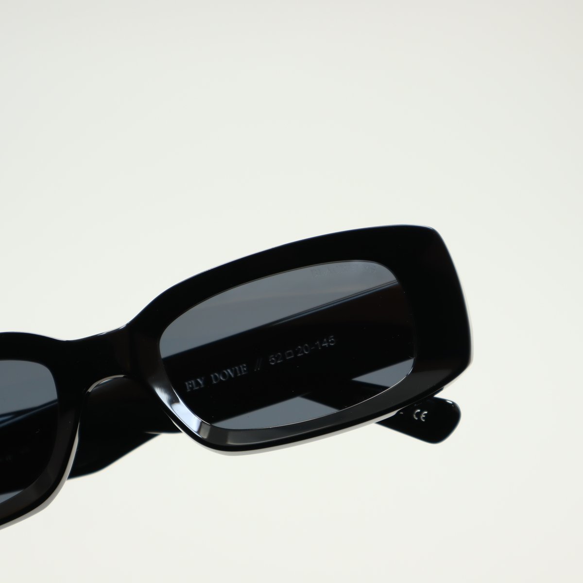 BLACK FLYS ブラックフライ FLY DOVIE フライドビー BLACK/GREY