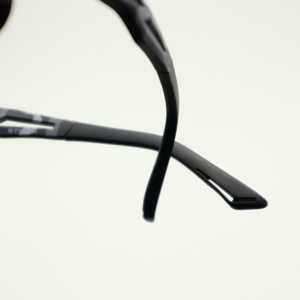 美品 Zeque by ZEAL OPTICS STELTH カモフラ べっ甲 美品 Zeque by ZEAL OPTICS STELTH カモフラ べっ甲 ZEAL OPTICS