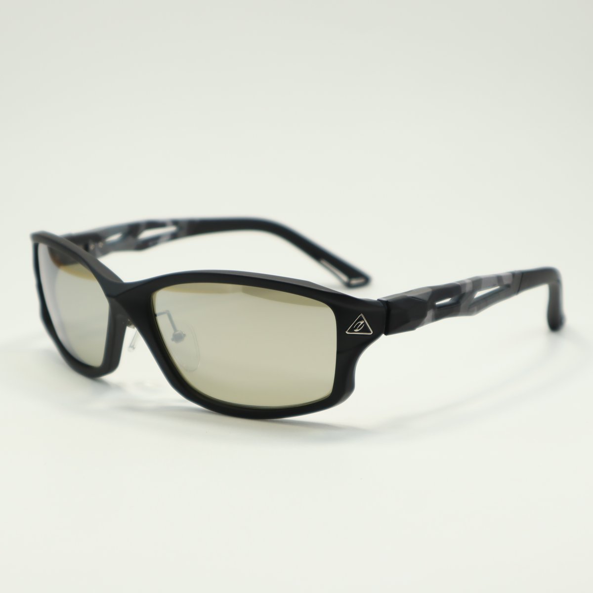 Zeque by ZEAL OPTICS (ゼクーバイジールオプティクス) STELTH Zeque by ZEAL OPTICS (ゼクーバイジールオプティクス) STELTH