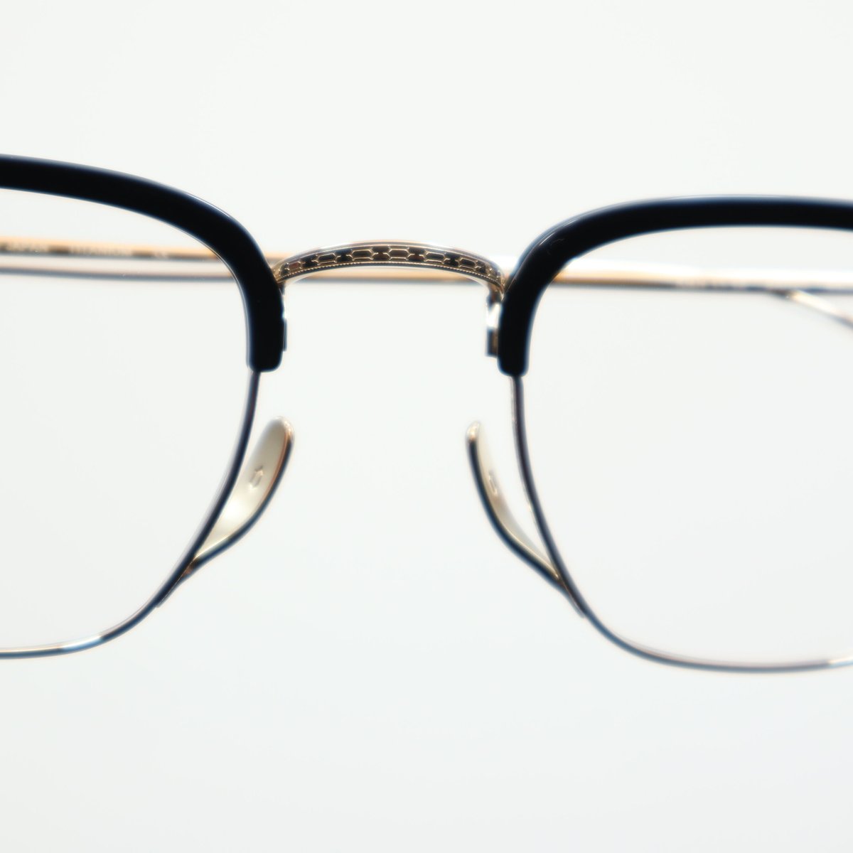 KameManNen カメマンネン KMN-1112 col.BK-GD | メガネのクギミヤ