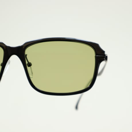 Zeque by ZEAL OPTICS (ゼクー) JAKE (ジェイク) / GLOSS BLACK/ GUNMETAL / EASE GREEN /F2205