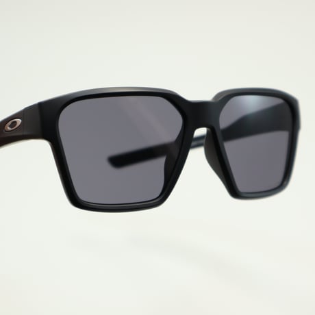 OAKLEY (オークリー) Briza (ブリーザ) Matte black / Prizm Grey *OO9497-0158