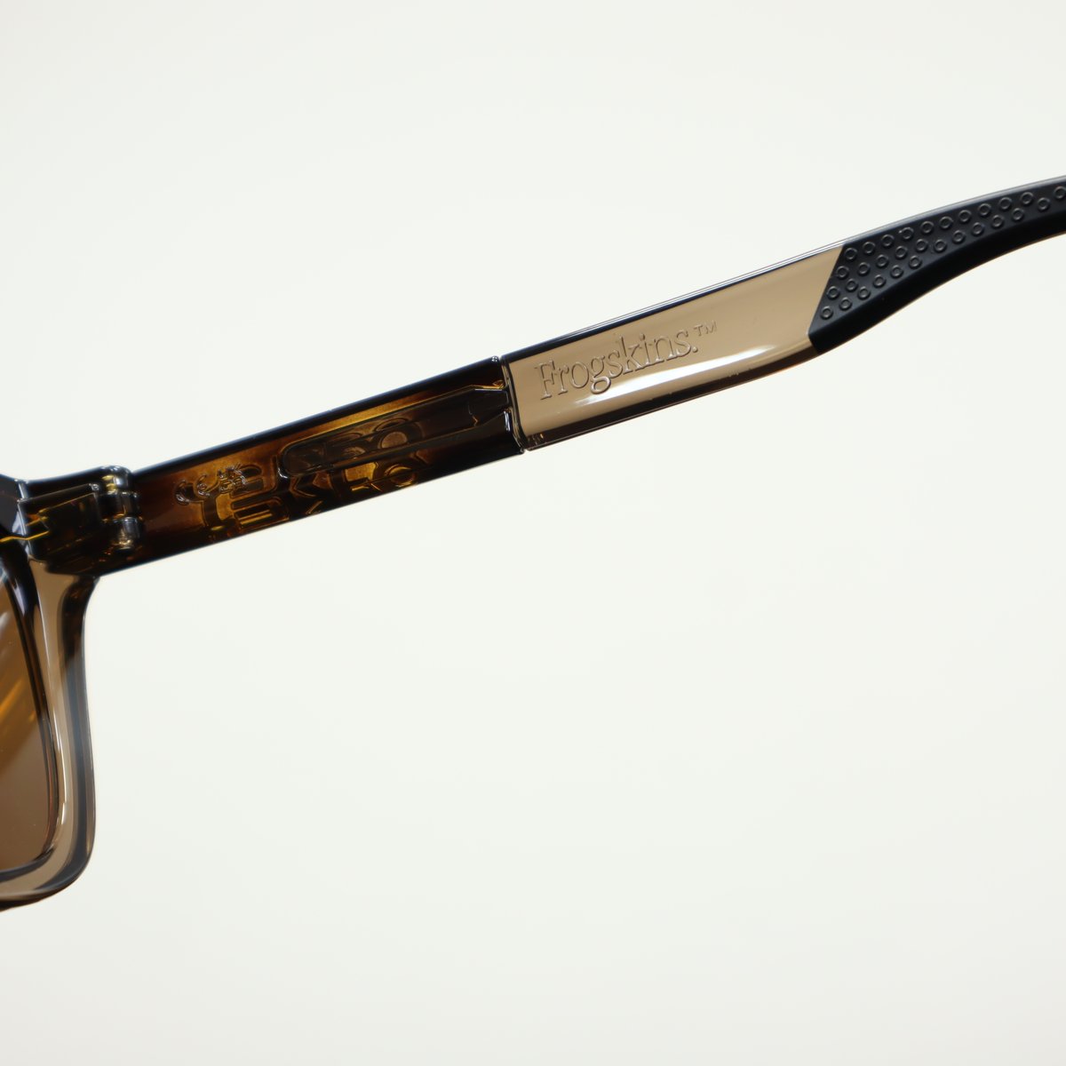 OAKLEY オークリー FROGSKINS RANGE フロッグスキンレンジ Brown OAKLEY オークリー FROGSKINS RANGE フロッグスキンレンジ Brown