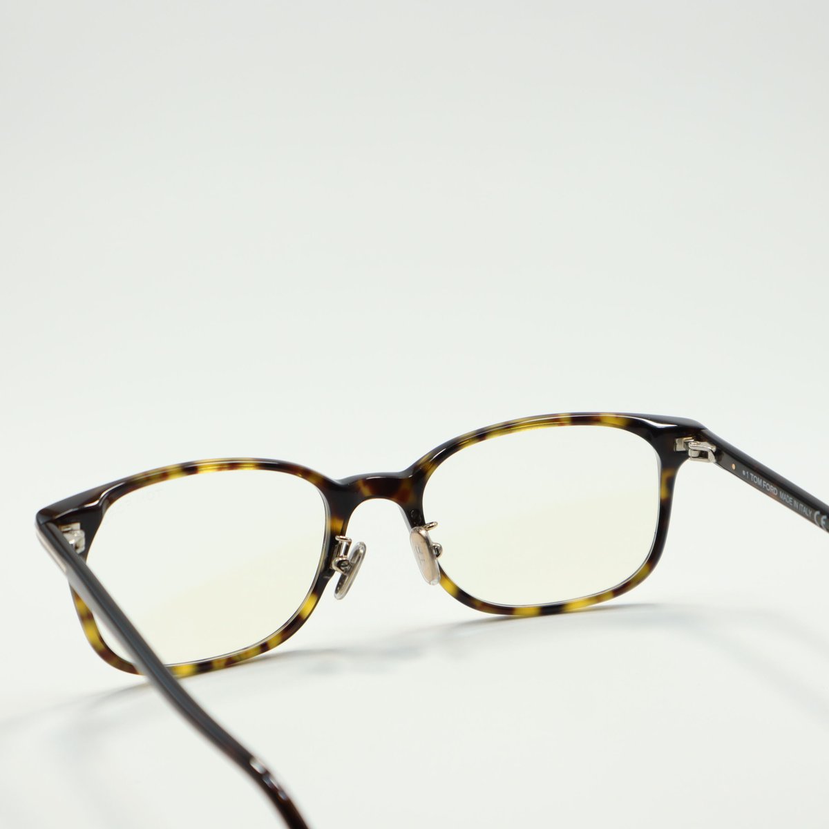 TOM FORD トムフォード TF5852-D-B 052 | メガネのクギミヤ