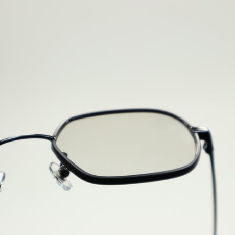 NEW. ニュー / WOOD ウッド c-4 black x matte black