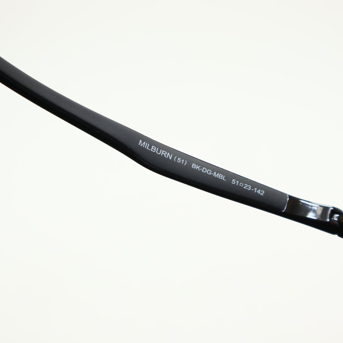 Eyevol アイヴォル MILBURN (51) ミルバーン(51) / BK-DG-MBL