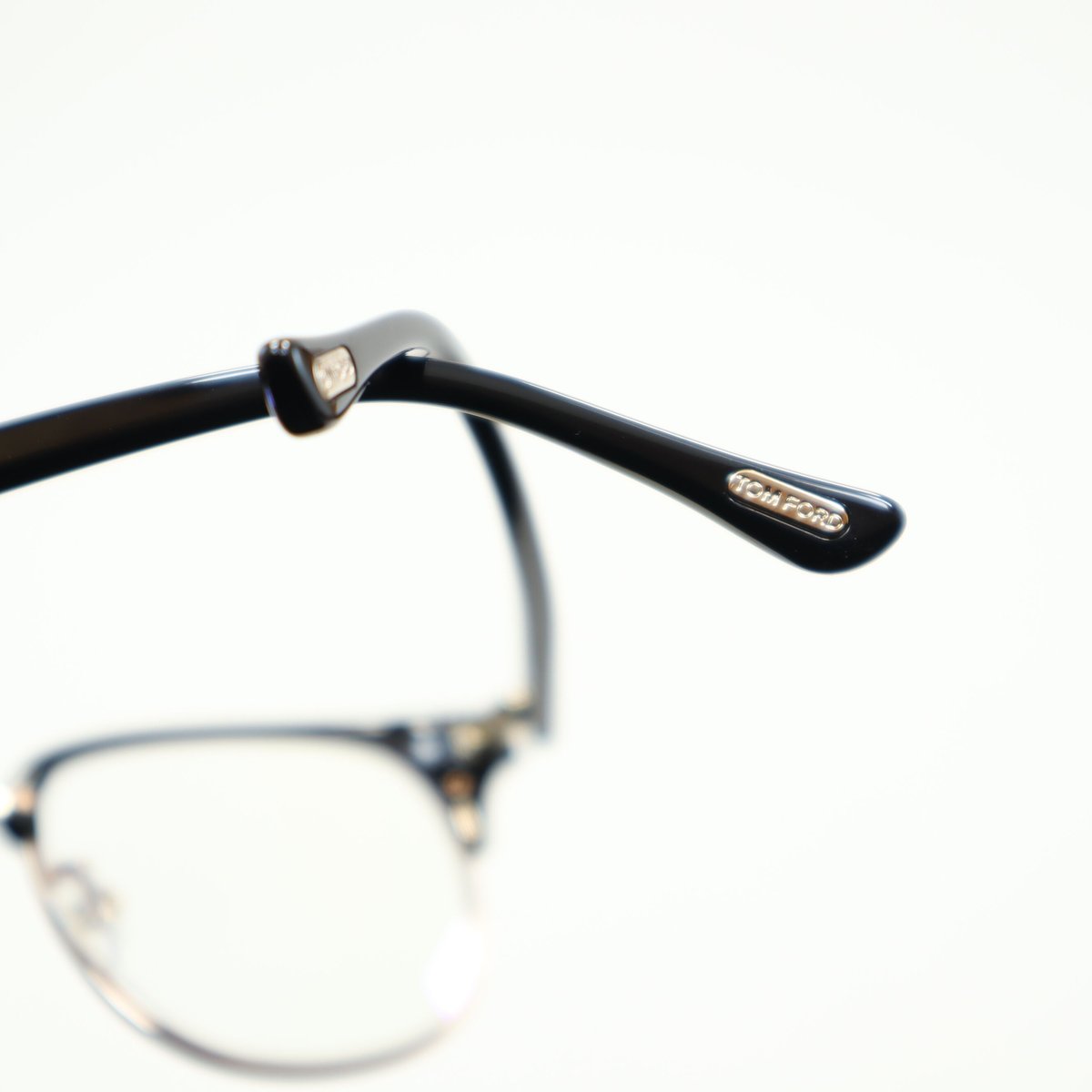 TOM FORD トムフォード TF5794 K-B 001 | メガネのクギミヤ 