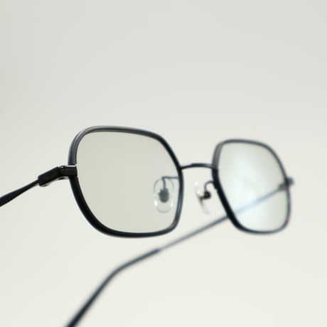 NEW. ニュー / WOOD ウッド c-4 black x matte black
