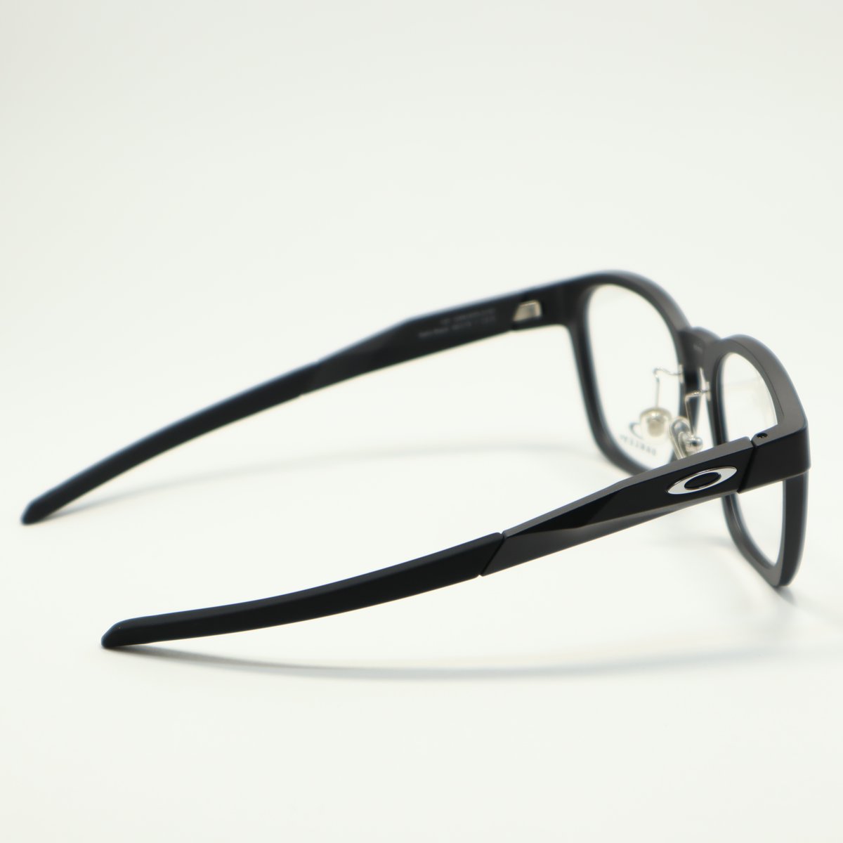 OAKLEY オークリー SHACKLE シャックル OX8197D-0150 | メガネのクギミヤ