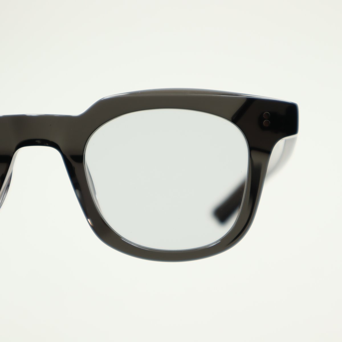 Few by NEW. フューバイニュー F19 C1 Few. Few by NEW. フューバイニュー / F19 c-3 dark grey | メガネの