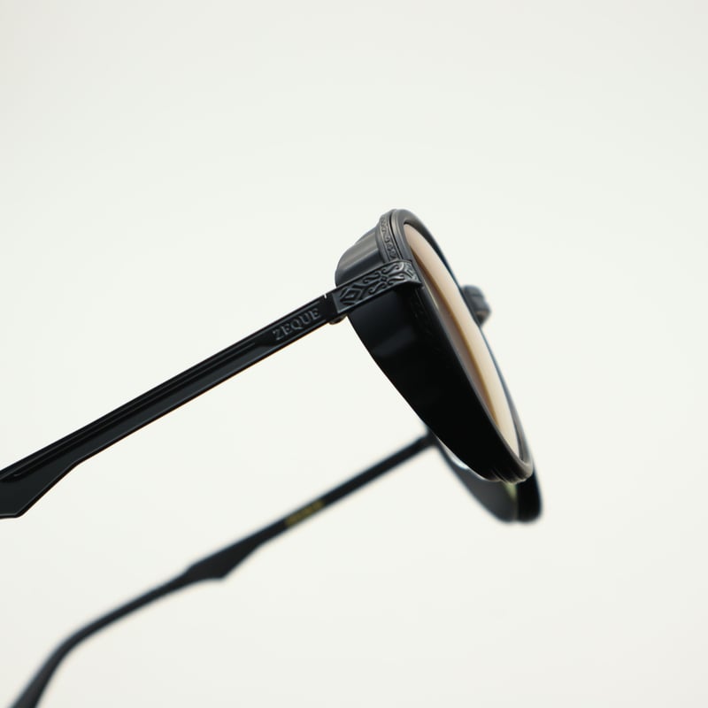 Zeque by ZEAL OPTICS (ゼクーバイジールオプティクス) Gibson Zeque by ZEAL OPTICS (ゼクーバイジールオプティクス) Gibson