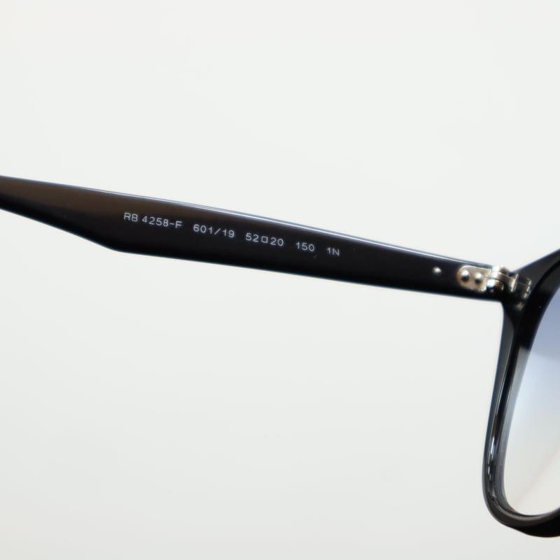 Ray-Ban レイバン サングラス RB4258F ライトブルーレンズ