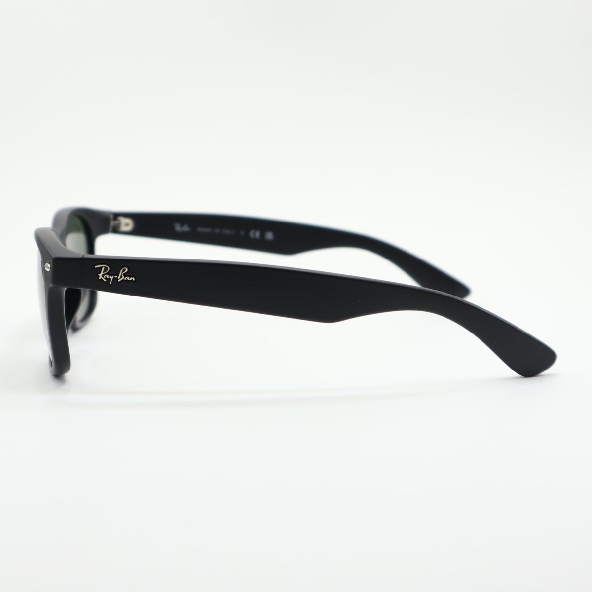Ray-Ban レイバン RB2132-F 622 ニューウェイファーラー Ray-Ban レイバン RB2132-F 622 ニューウェイファーラー