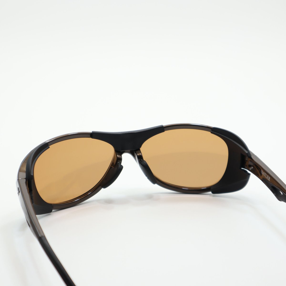 ジール　バトラー　偏光レンズサングラス ケース付き ジール バトラー 偏光レンズサングラス ケース付き Zeque by