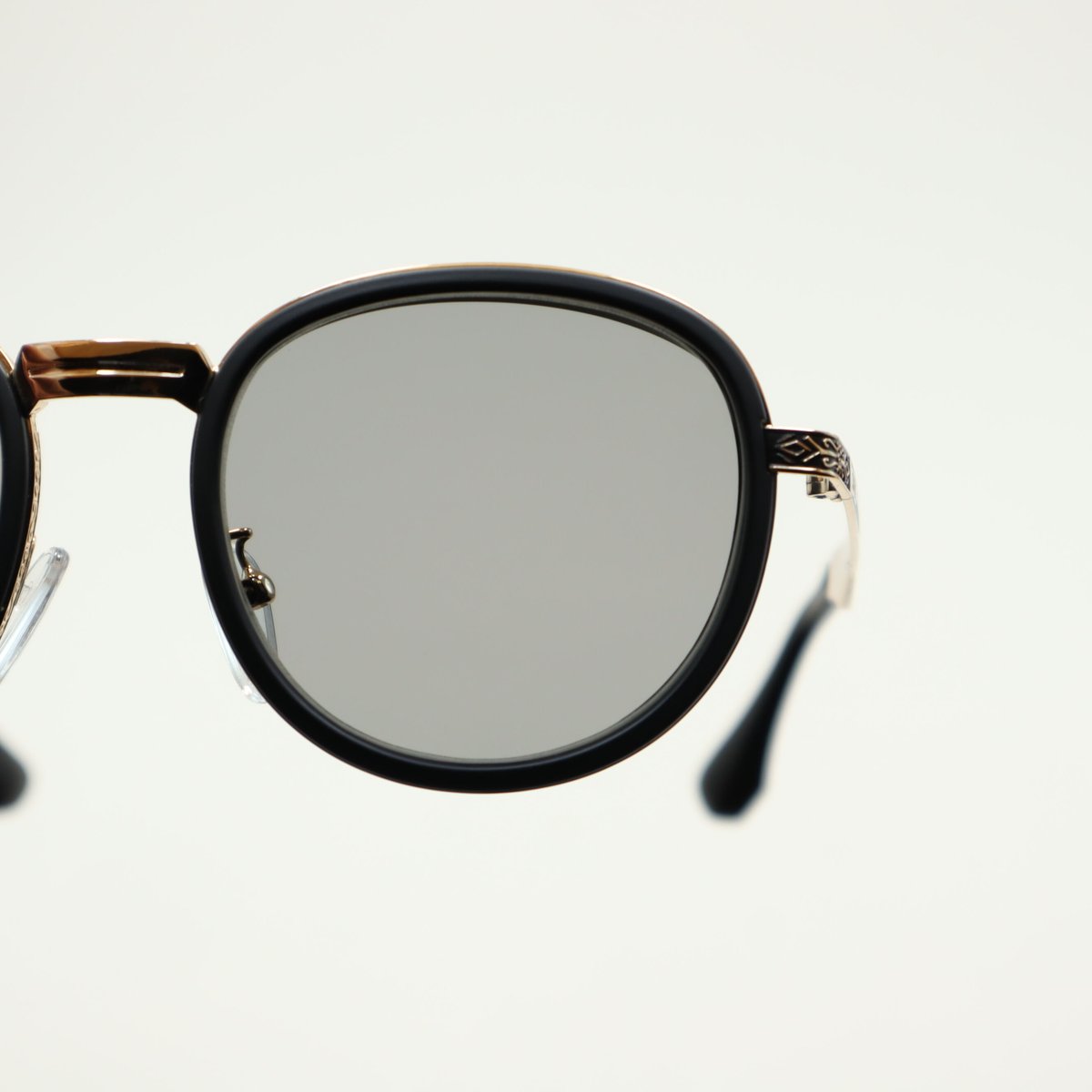 Zeque by ZEAL OPTICS (ゼクーバイジールオプティクス) Gibson