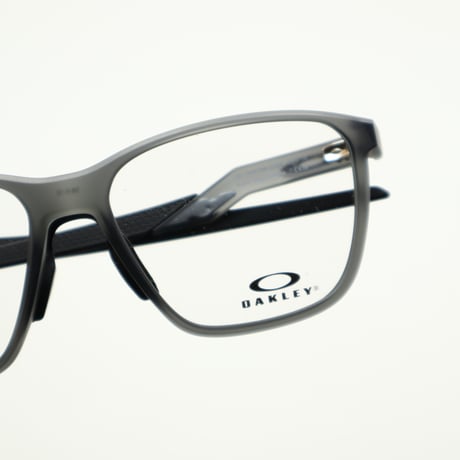 OAKLEY オークリー Futurity rs フューチャリティ アールエス OX8186-0256