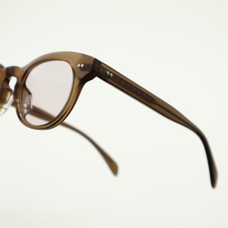 NEW. ニュー / YUGEN ユウゲン c-3 khaki brown