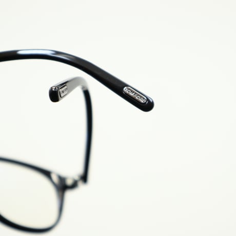 TOM FORD (トムフォード)  / TF5725-D-B-N 001 Black