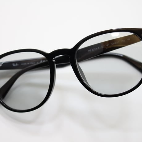 Ray-Ban レイバン RB4259-F 601/87 ライトグレーレンズ