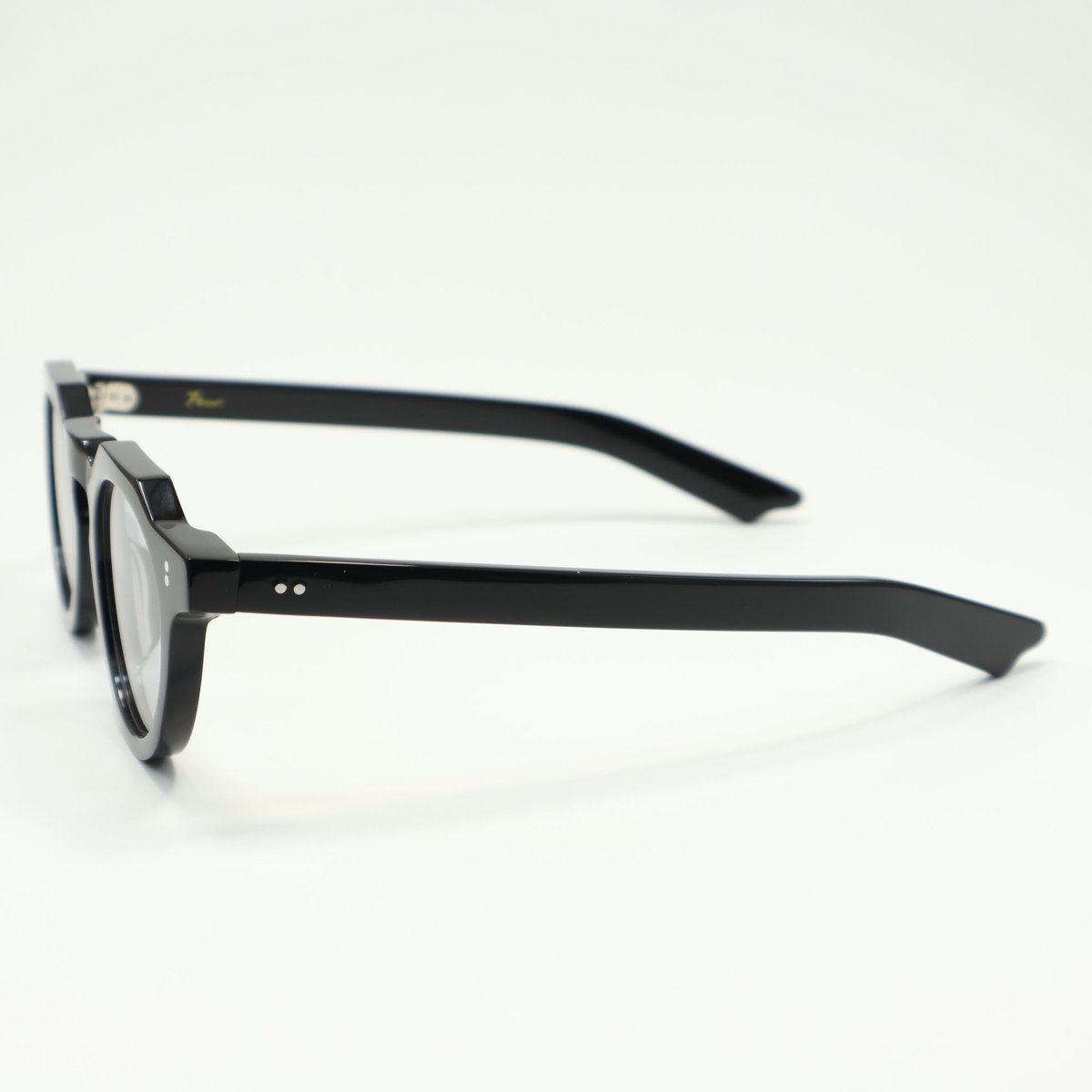 Few by NEW. フューバイニュー / F5 c-1 Black | メガネのクギミヤ Few by NEW. フューバイニュー / F5 c-1 Black | メガネのクギミヤ
