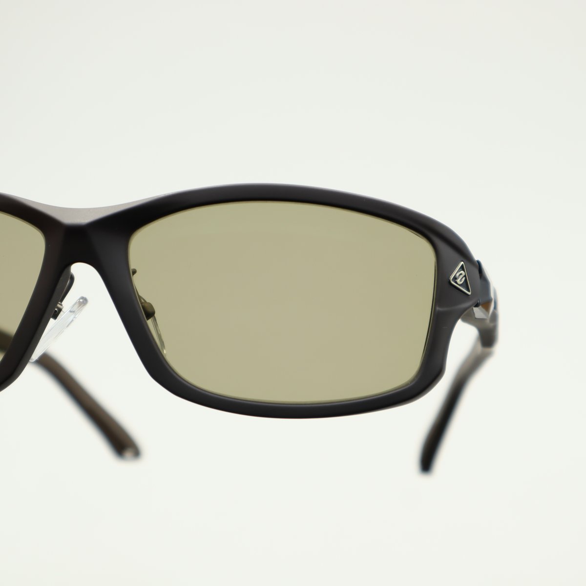 Zeque by ZEAL OPTICS (ゼクーバイジールオプティクス) STELTH (ス
