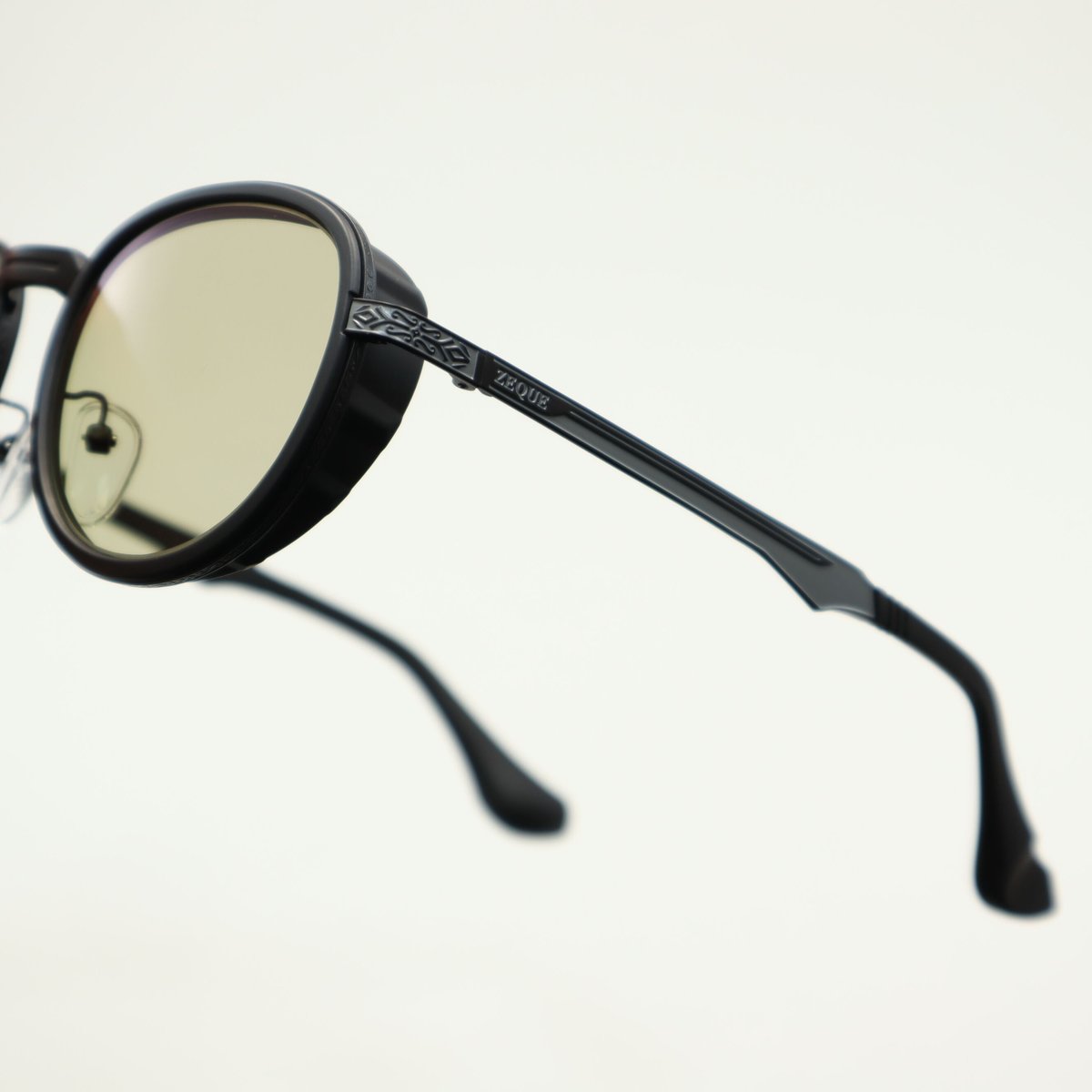Zeque by ZEAL OPTICS (ゼクーバイジールオプティクス) Gibson Zeque by ZEAL OPTICS (ゼクーバイジールオプティクス) Gibson