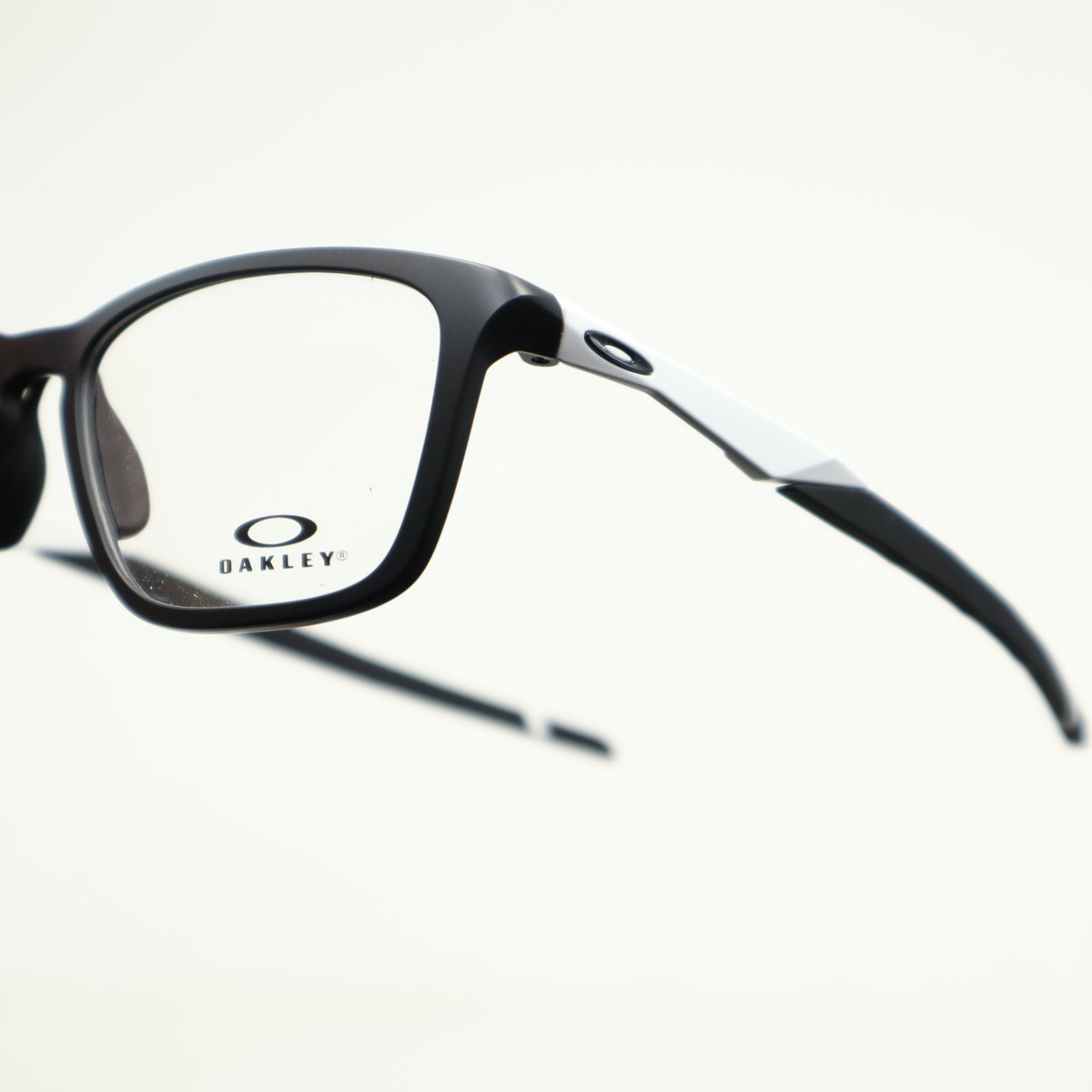 OAKLEY オークリー DISSIPATE ディスペイト OX8062D-0355 | メガ