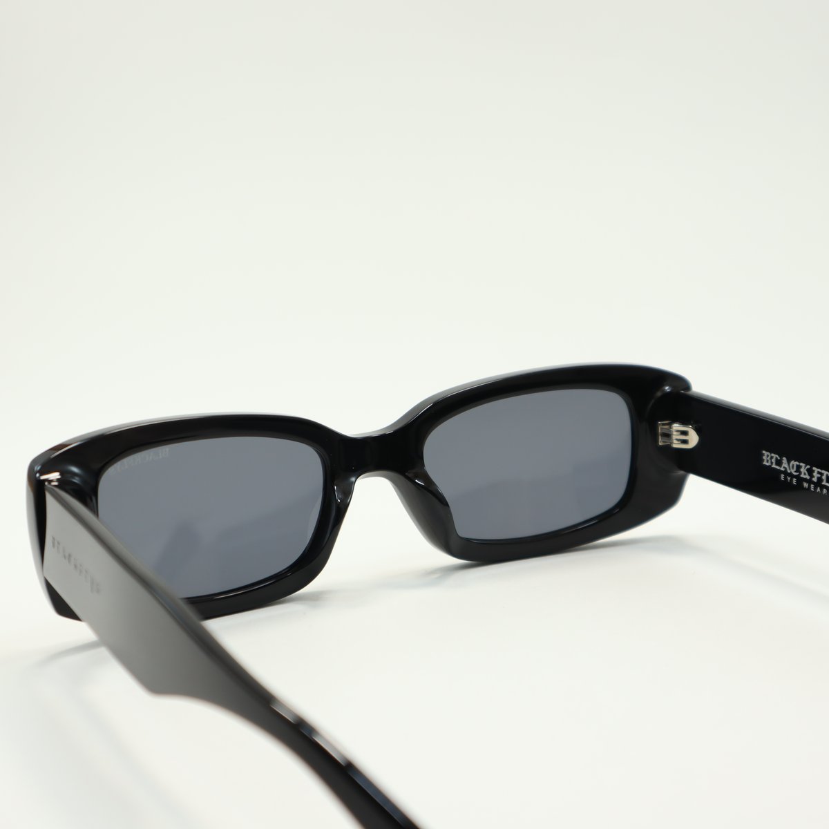 BLACK FLYS ブラックフライ FLY DOVIE フライドビー BLACK/GREY