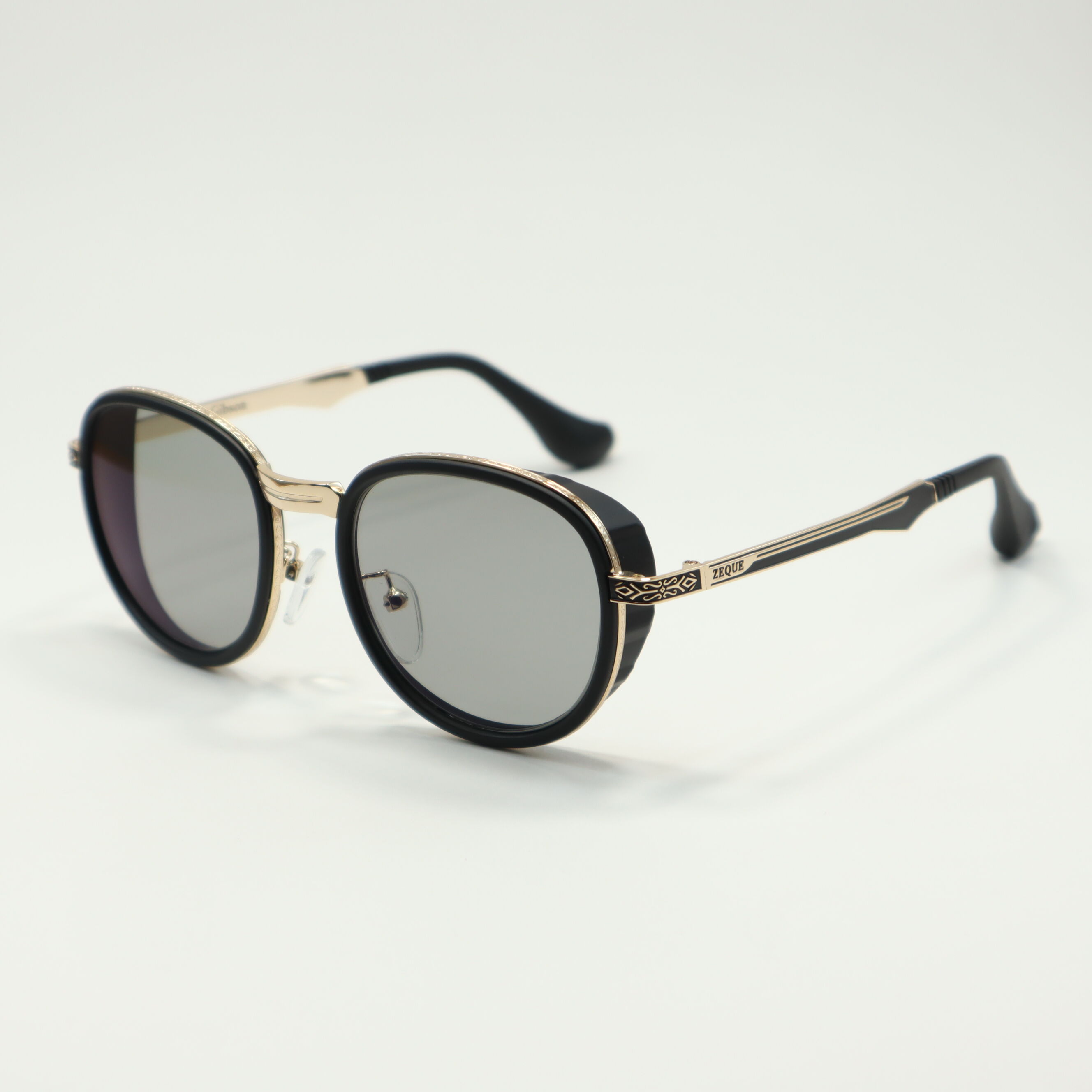 Zeque by ZEAL OPTICS (ゼクーバイジールオプティクス) Gibson (ギ