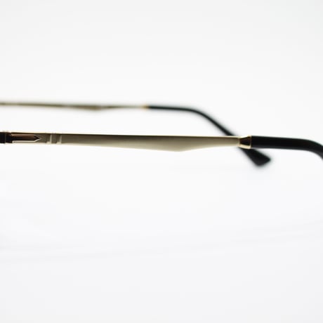 Persol ペルソール 2468-V / 1076