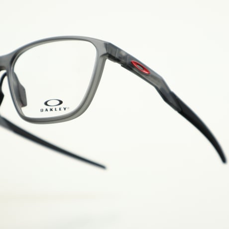 OAKLEY オークリー Futurity rs フューチャリティ アールエス OX8186-0256