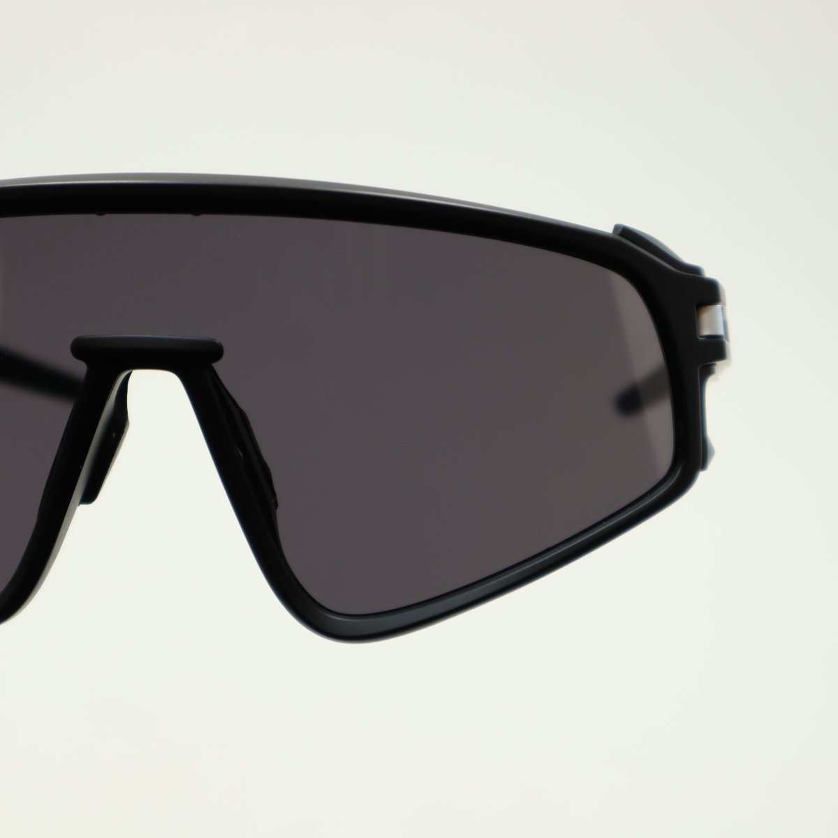 OAKLEY オークリー Latch Panel ラッチパネル Matte Black / P OAKLEY オークリー Latch Panel ラッチパネル Matte Black / P