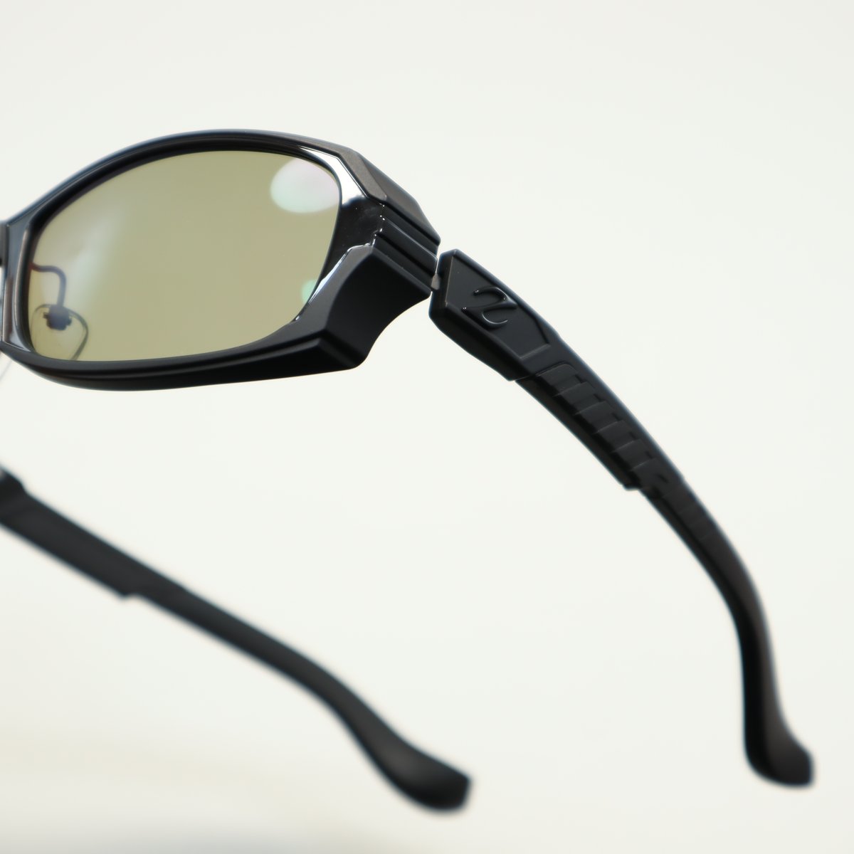 Zeque by ZEAL OPTICS (ゼクーバイジールオプティクス) DD Zeque by ZEAL OPTICS (ゼクーバイジールオプティクス) DD