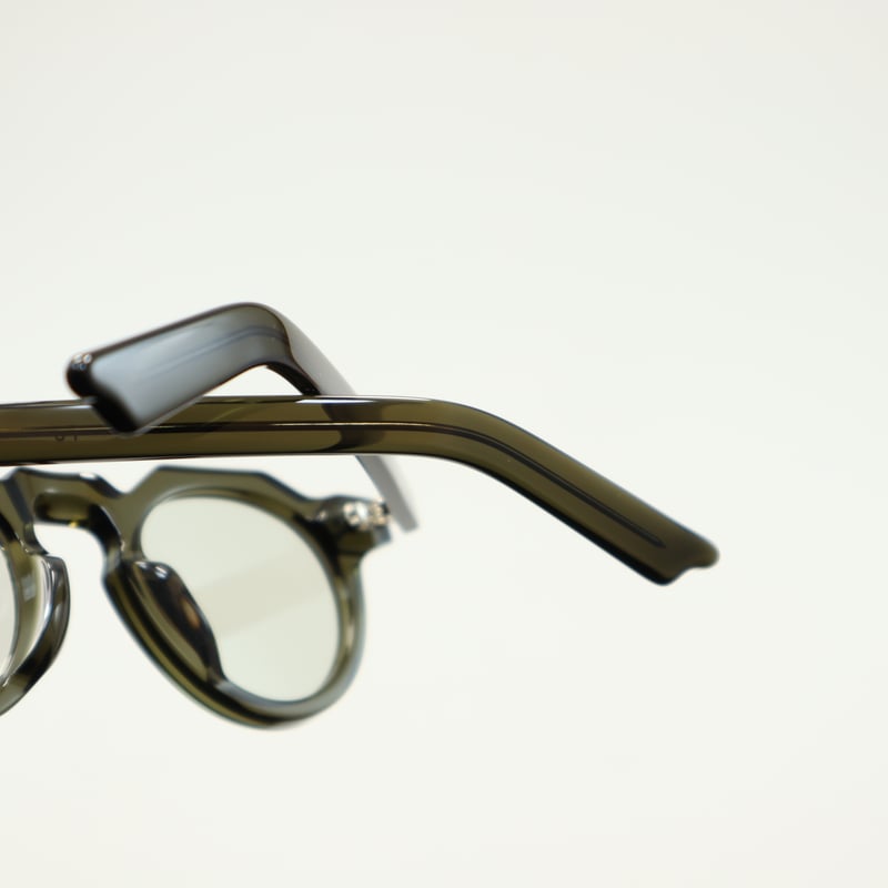 Few by NEW. フューバイニュー / F5 c-2 Khaki | メガネのクギミヤ Few by NEW. フューバイニュー / F5 c-2 Khaki | メガネのクギミヤ