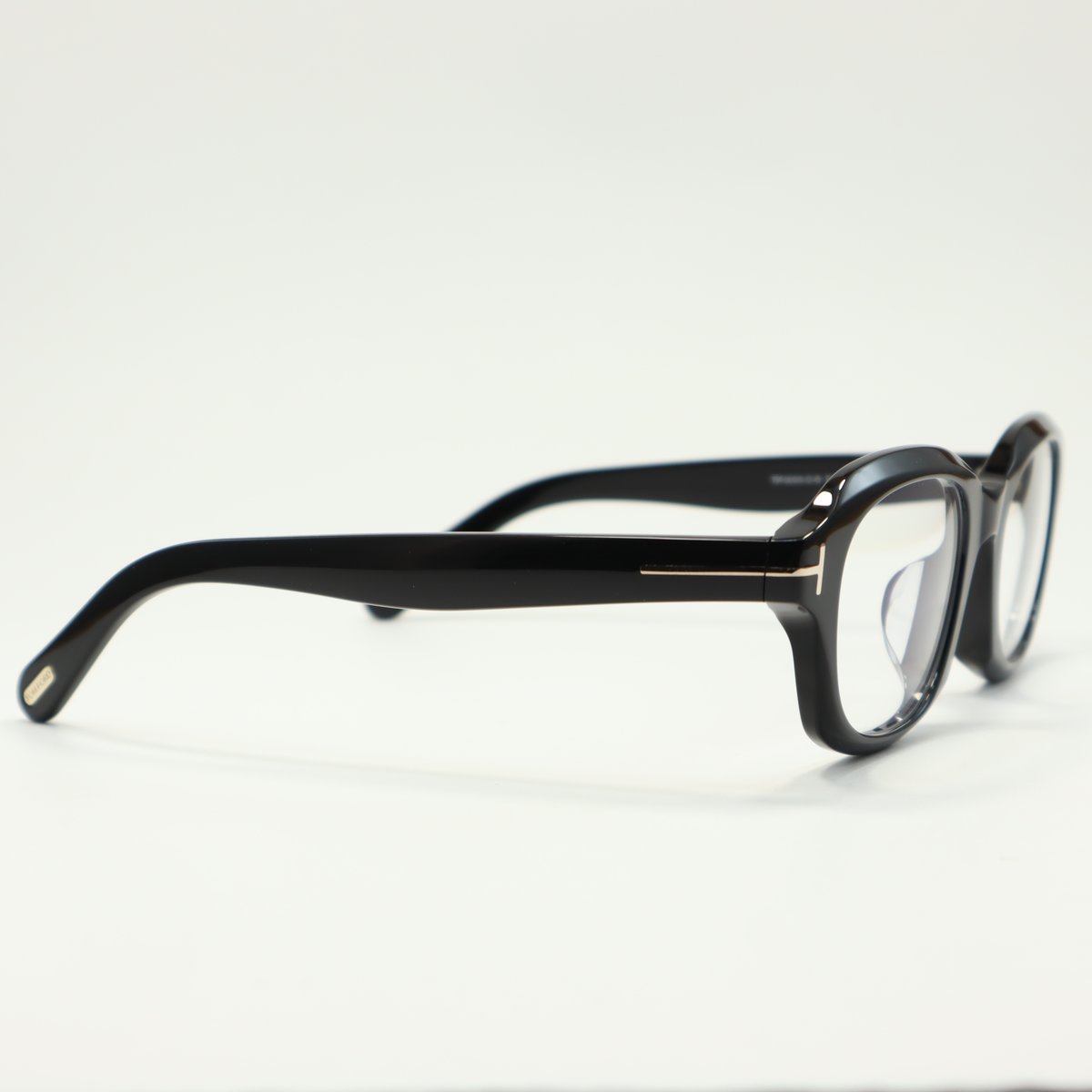 【TOM FORD】 TF6005-D-B ECO 001（ブラック） 51 TOM FORD (トムフォード) / TF6005-D-B-ECO 001 | メガネのクギミヤ