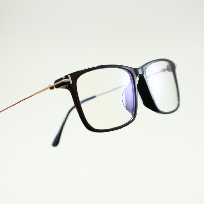 TOM FORD トムフォード TF5758-F-B 001 | メガネのクギミヤ