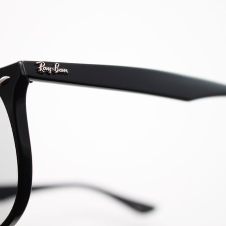 Ray-Ban レイバン RB4259-F 601/87 ライトグレーレンズ