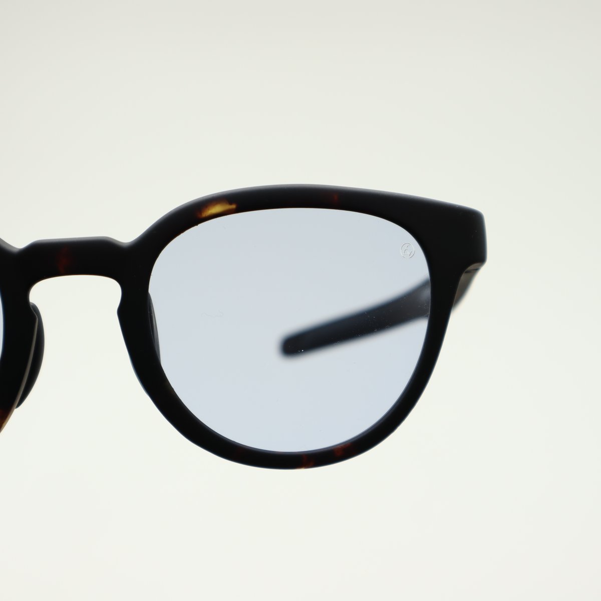 Eyevol アイヴォル LEIFER Ⅲ(49) レイファースリー(49) / MDM-DG