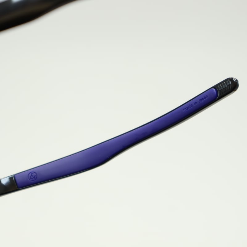 Eyevol アイヴォル LEIFER Ⅲ レイファースリー / BK-V2 GY56PL U Eyevol アイヴォル LEIFER Ⅲ レイファースリー / BK-V2 GY56PL U