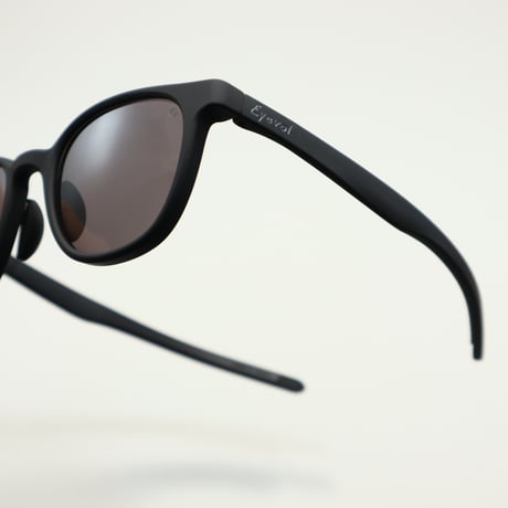 Eyevol アイヴォル MILBURN (51) ミルバーン(51) / MBK-DG