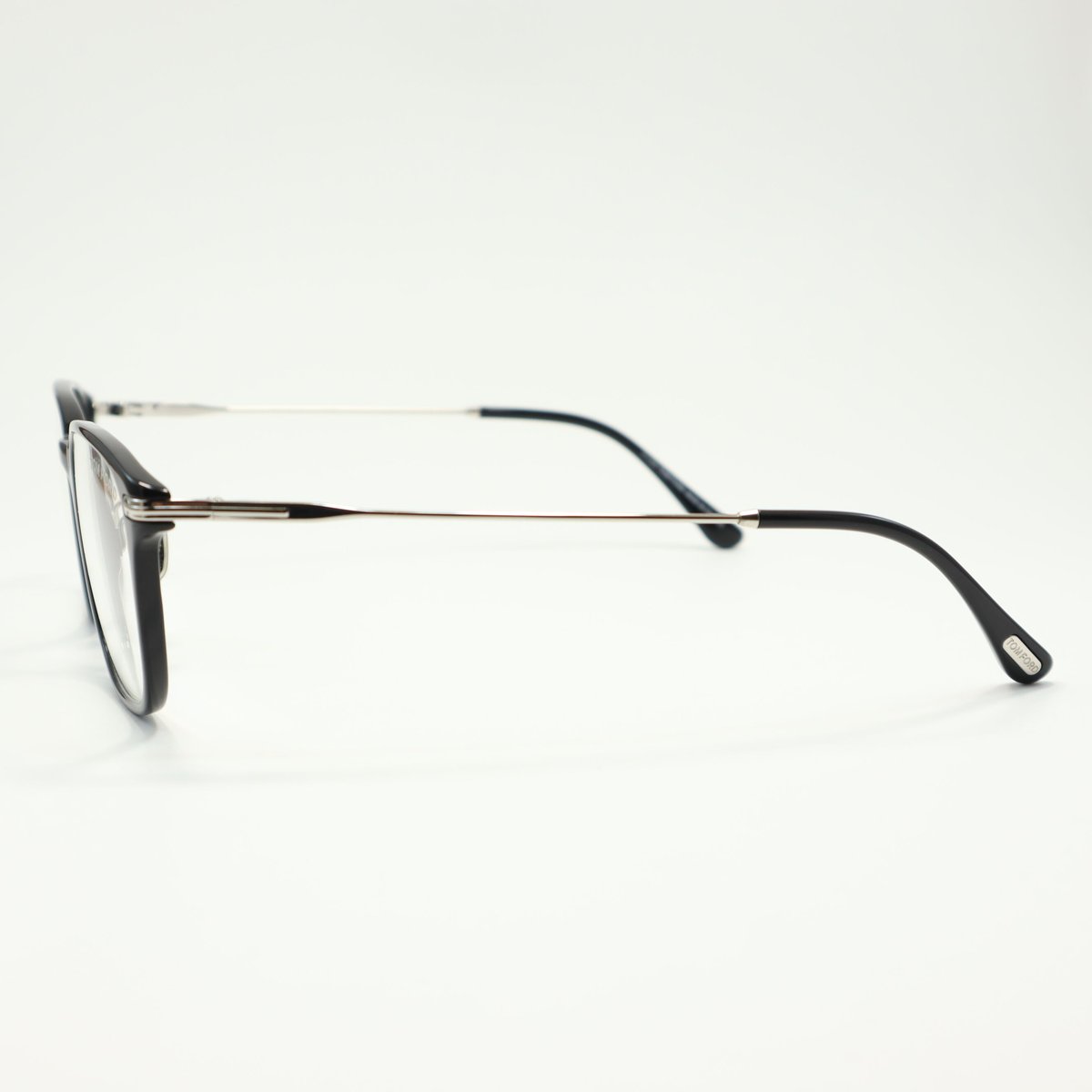 TOM FORD トムフォード TF5715-D-B 001 | メガネのクギミヤ