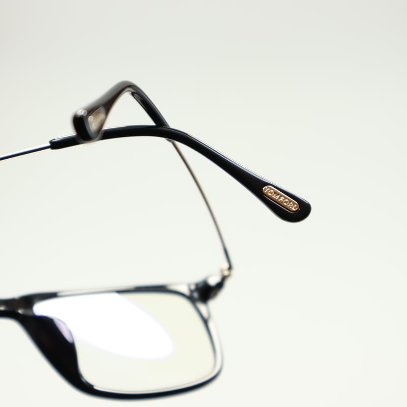 トムフォード　TOM FORD TF5758-F-B 001 メガネフレーム TOM FORD トムフォード TF5758-F-B 001 | メガネのクギミヤ