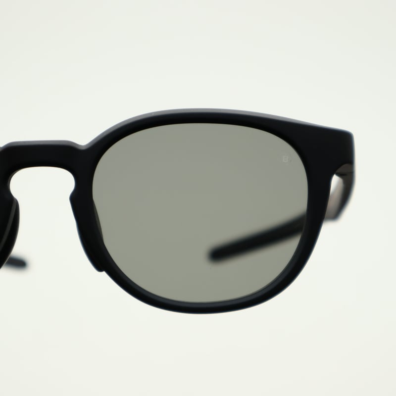 Eyevol アイヴォル SCHILLER シラー / MBK-BK-GRY2 PL (偏光レ Eyevol アイヴォル SCHILLER シラー / MBK-BK-GRY2 PL (偏光レ