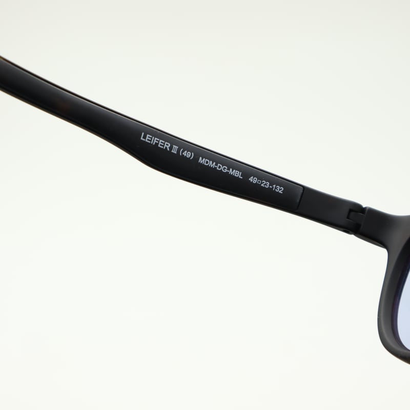 Eyevol アイヴォル LEIFER Ⅲ(49) レイファースリー(49) / MDM-DG