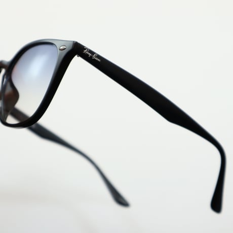 Ray-Ban レイバン RB4258-F 601/19 ライトブルーグラデーション