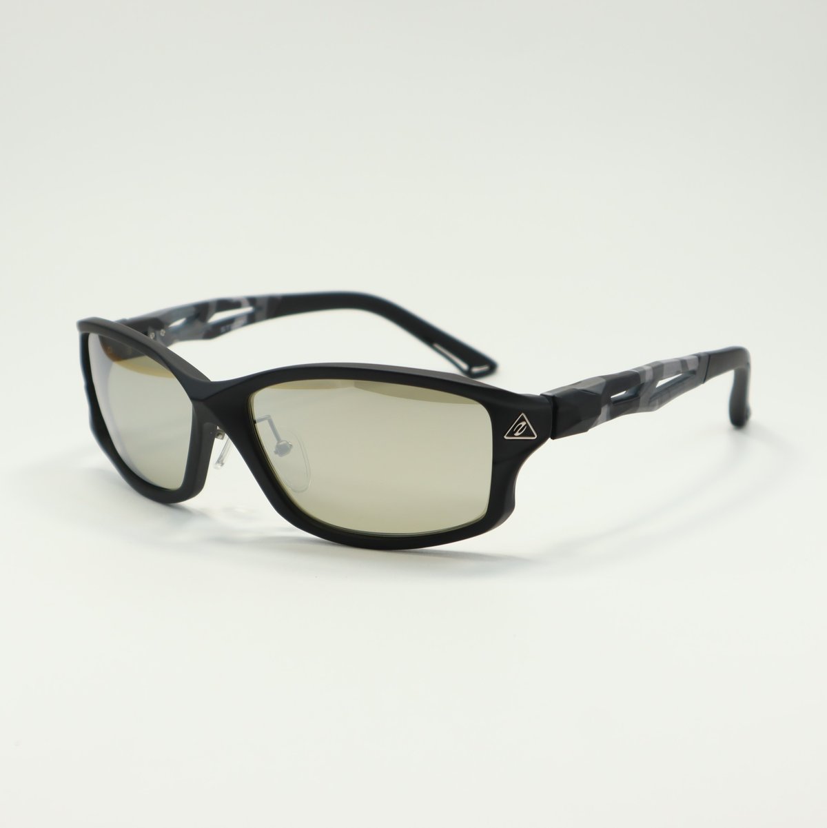 Zeque by ZEAL OPTICS (ゼクーバイジールオプティクス) STELTH (ステルス) / MONOCHROME CAMO /  TRUVIEW SPORTS:SILVER MIRROR