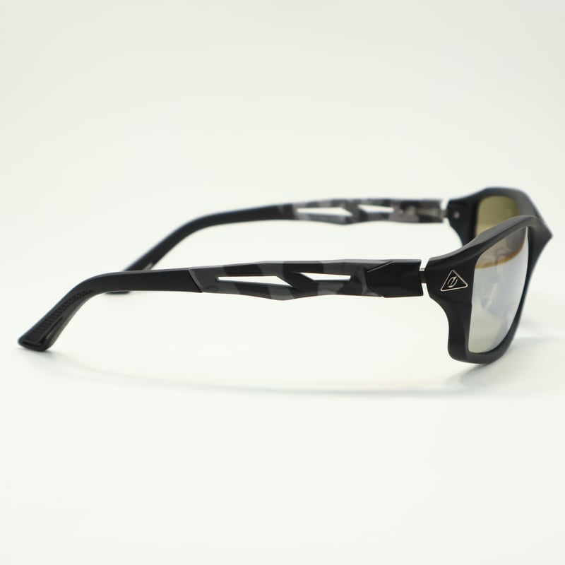 Zeque by ZEAL OPTICS (ゼクーバイジールオプティクス) STELTH Zeque by ZEAL OPTICS (ゼクーバイジールオプティクス) STELTH